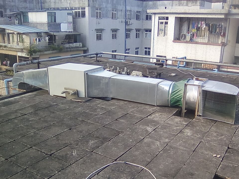油水分离器