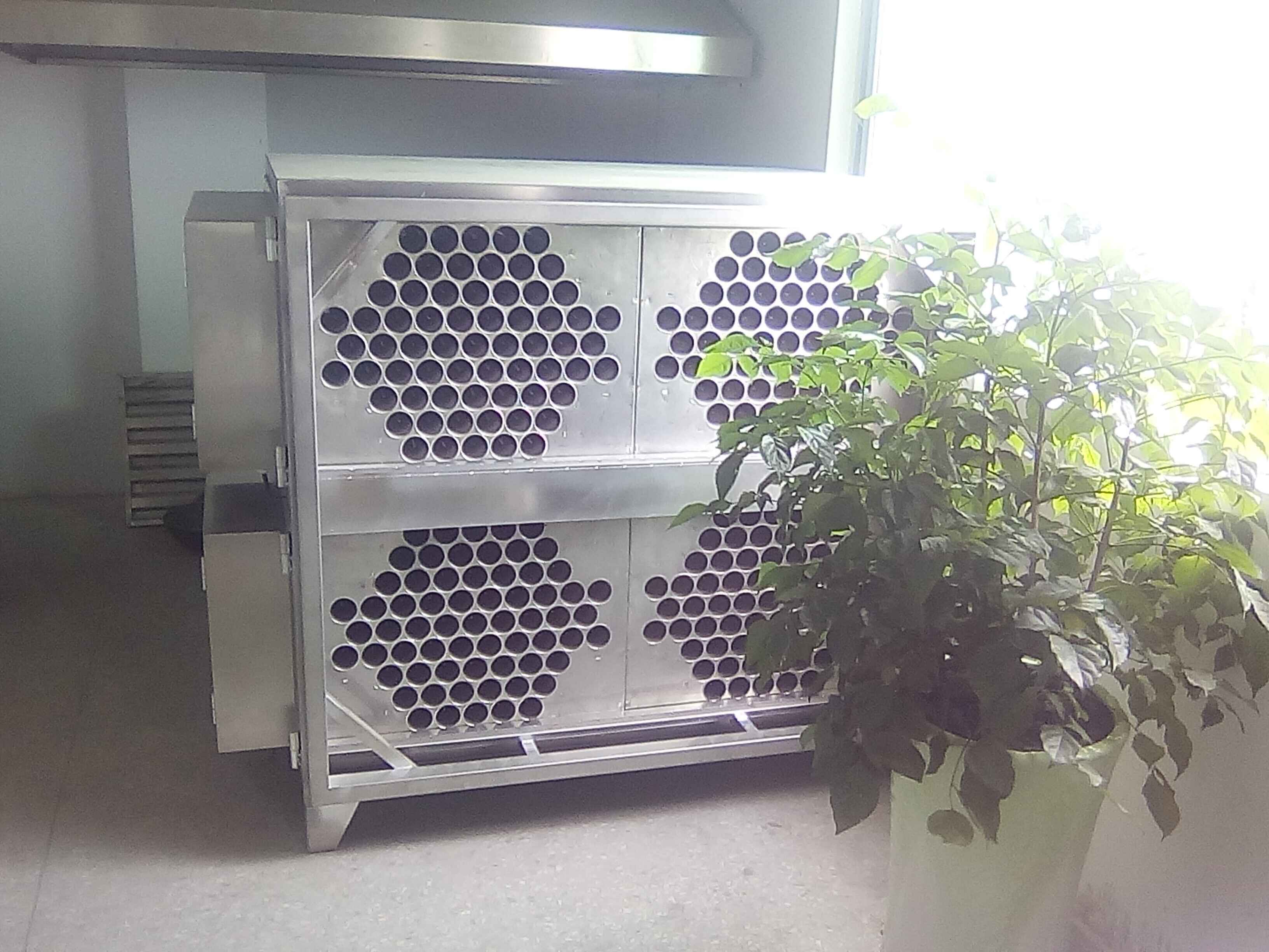 油水分离器