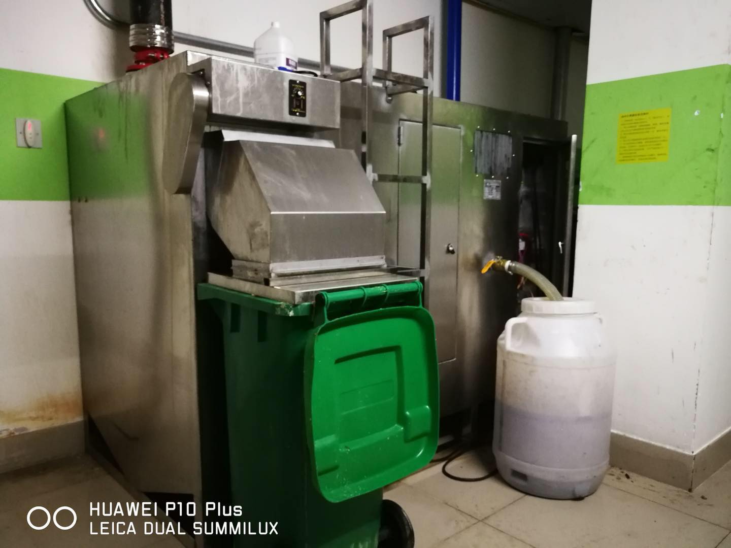 j9九游会真人游戏第一品牌自动除渣式油水分离器